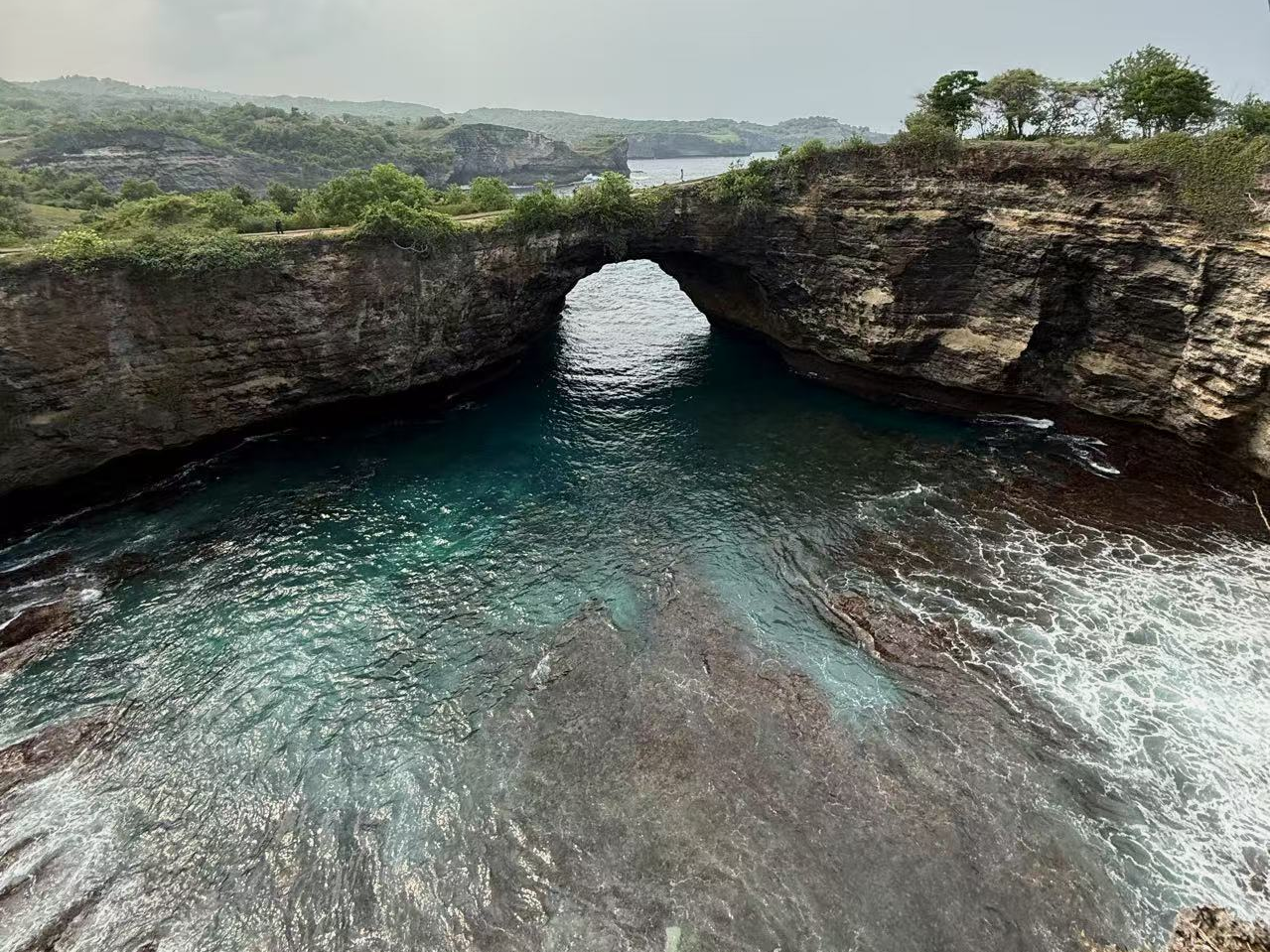 Broken Beach 破碎的橋