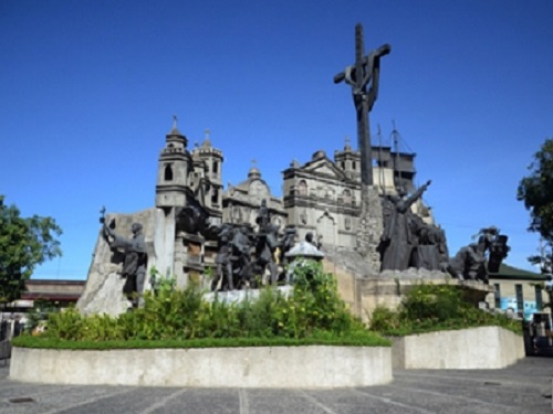 宿霧遺產紀念碑