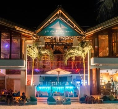 Paraw Beach Club