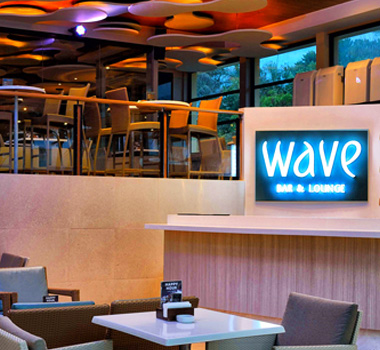 WAVE BAR & LOUNGE