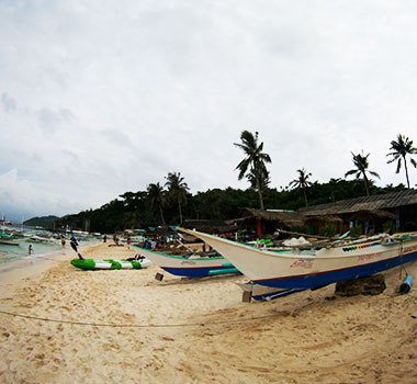 Ilig Iligan Beach 伊利根海灘