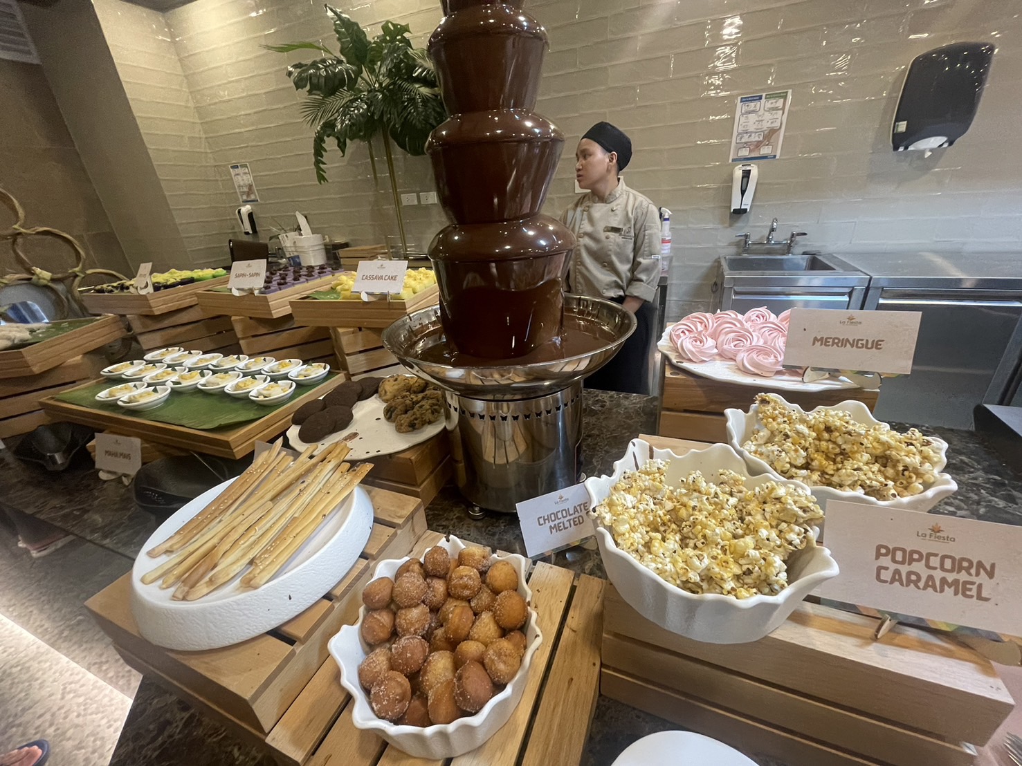 Mandarin Bay Resort and Spa - La Fiesta 自助餐